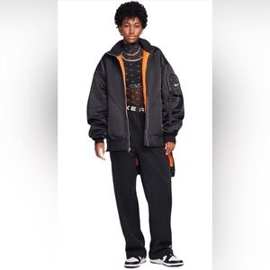 Nike Sportswear Therma-FIT Oversized Black Bomber Jacket | Women’s 2X